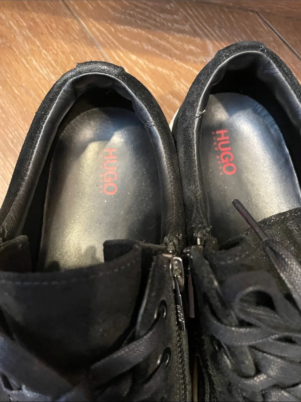 Hugo Boss Men's Black Suede Low-Top Sneakers